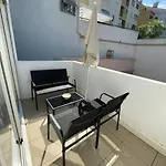 Superbe Studio En Avec Piscine Agde